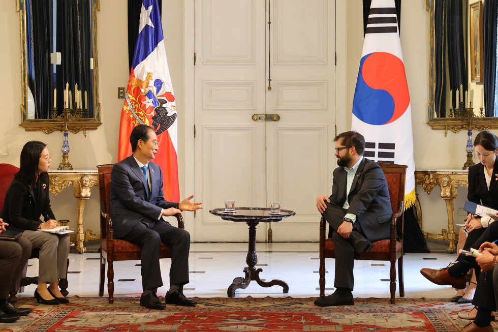 PM meets Chilean President