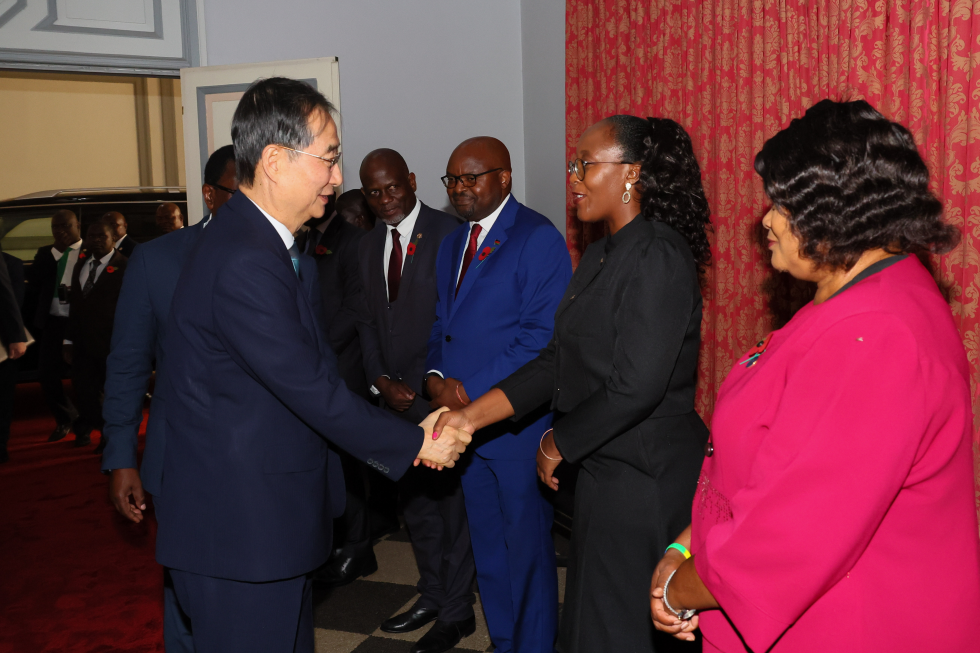 PM meets Malawian president
