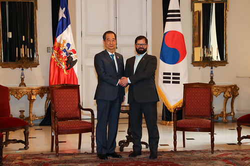 PM meets Chilean Presidant