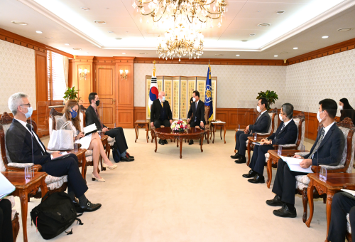 PM meets EU official Frans Timmermans
