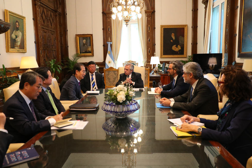 PM meets Argentinian President