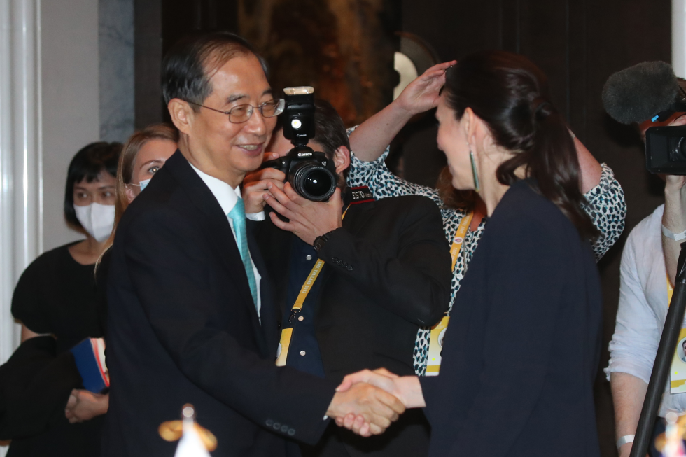 PM meets New Zealand Prime Minister Jacinda Ardern