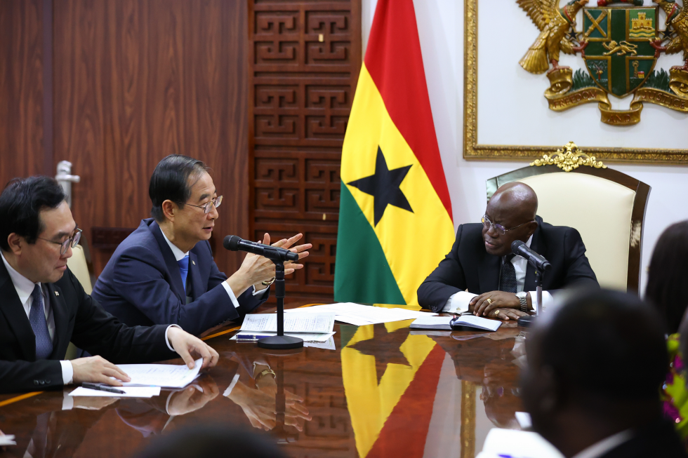 PM meets Ghanaian president