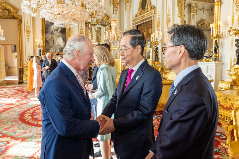 PM attends King Charles III's coronation ceremony