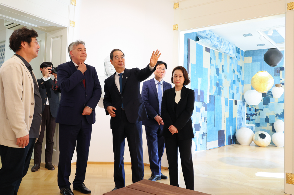 Korean culture center opens in Austria