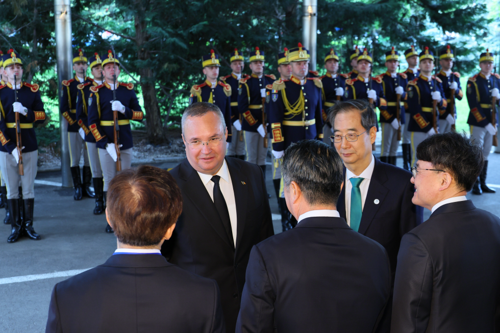 Welcome ceremony in Romania