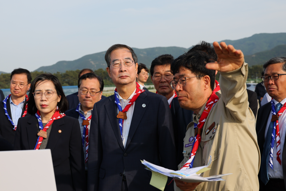 PM inspects World Scout Jamboree venue