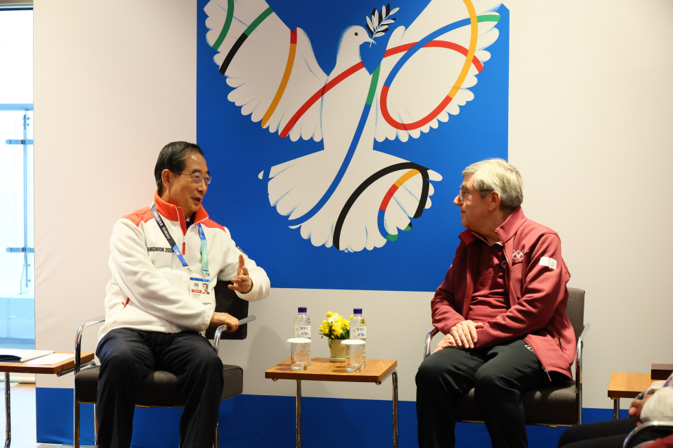 PM meets IOC chief Thomas Bach
