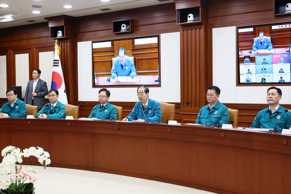 Meeting to Central Disaster and Safety Countermeasures Headquarters