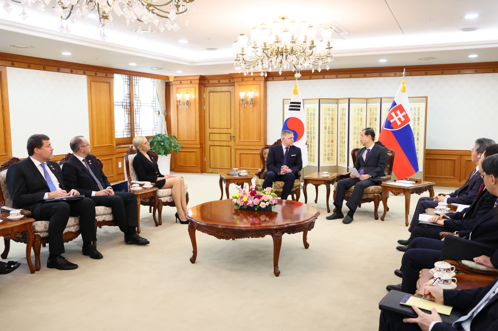  로베르트 피초 슬로바키아 총리 접견