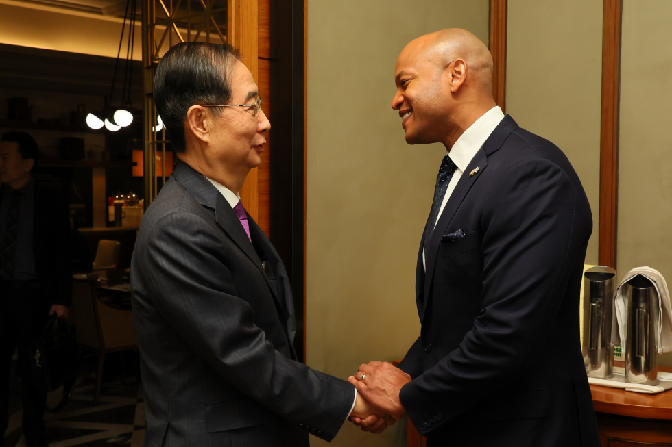 Acting President and PM meets Wes Moore, Governor of Maryland
