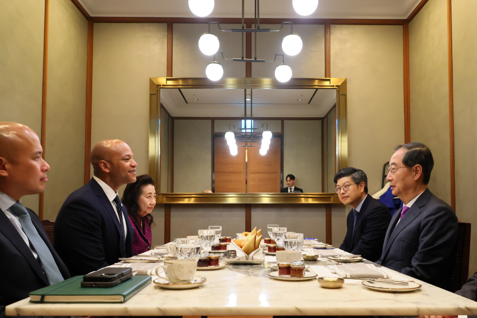 Acting President and PM meets Wes Moore, Governor of Maryland