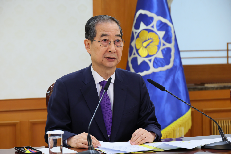 Acting president at meeting of security-related ministers