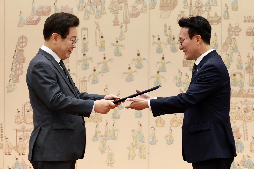 Presentation of Letter of Appointment to the New PM