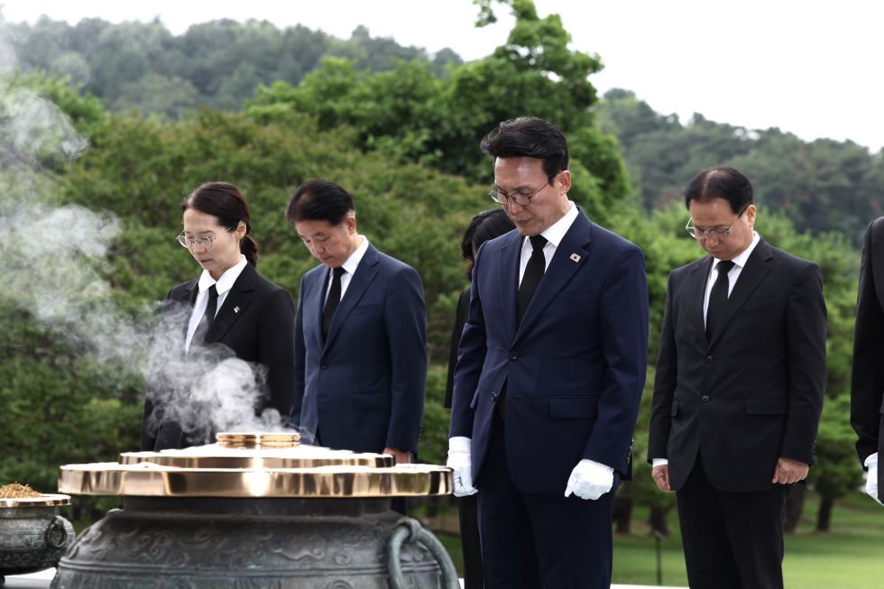 국립현충원 참배