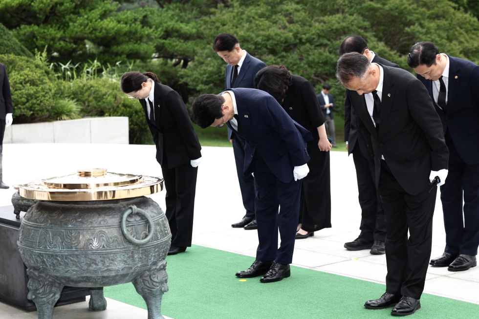 국립현충원 참배