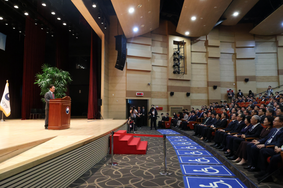 New PM inaugurated