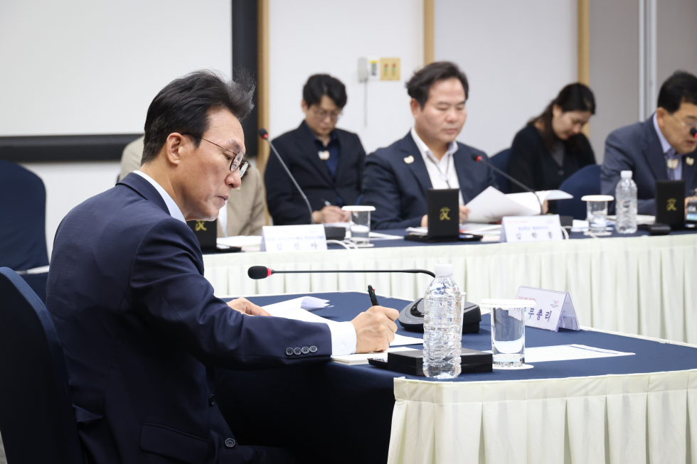 PM checks preparations for APEC Summit 2025