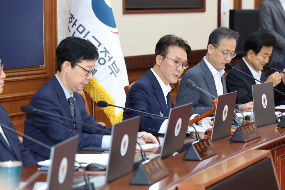 The 38th Cabinet meeting