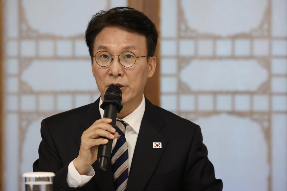 Ruling party-gov't meeting