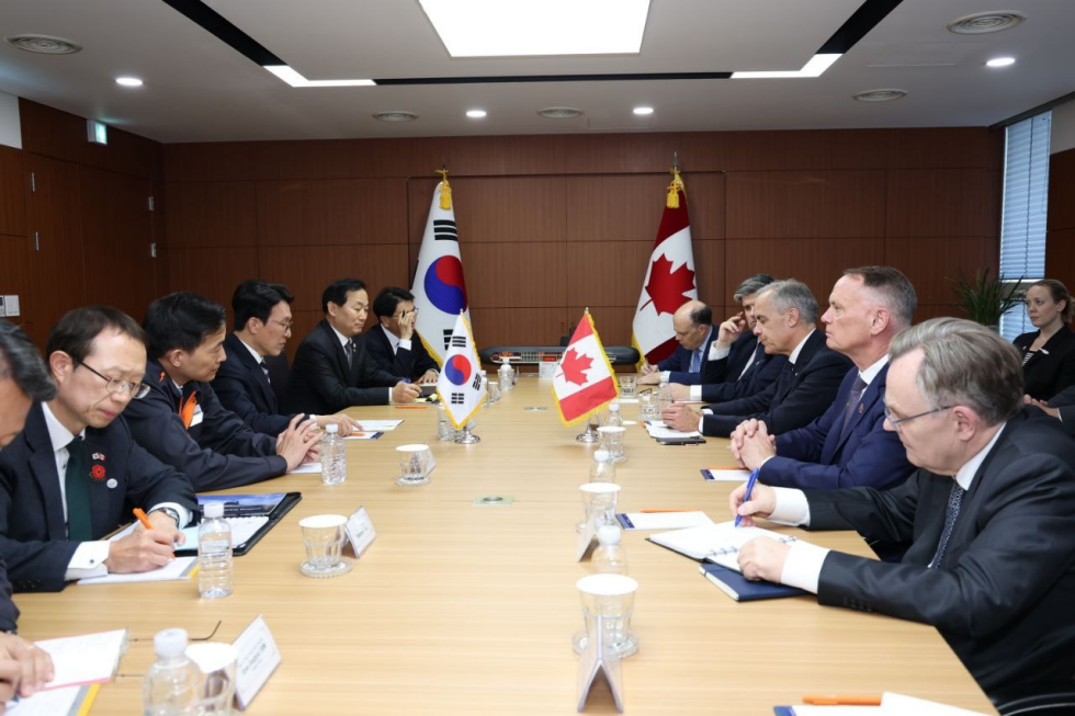 PM meets Canadian Prime Minister Mark Carney