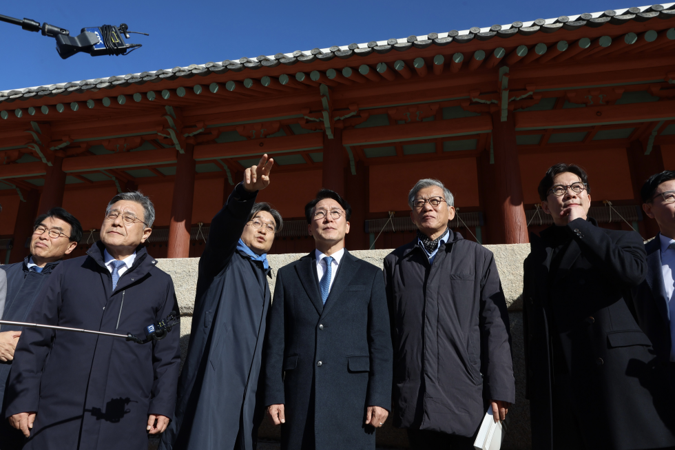 PM Kim visits Jongmyo Shrine