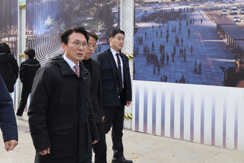 감사의 정원 공사 현장 방문