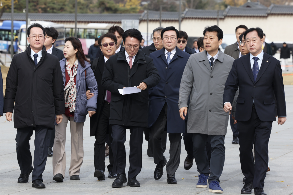 감사의 정원 공사 현장 방문