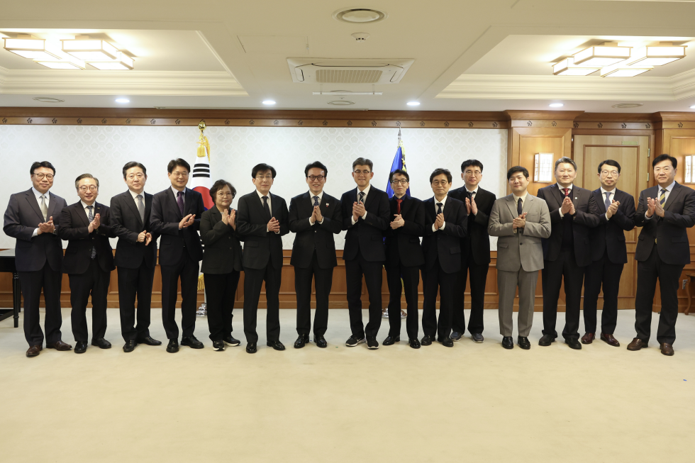 의료혁신위원회 민간위원 위촉장 수여식