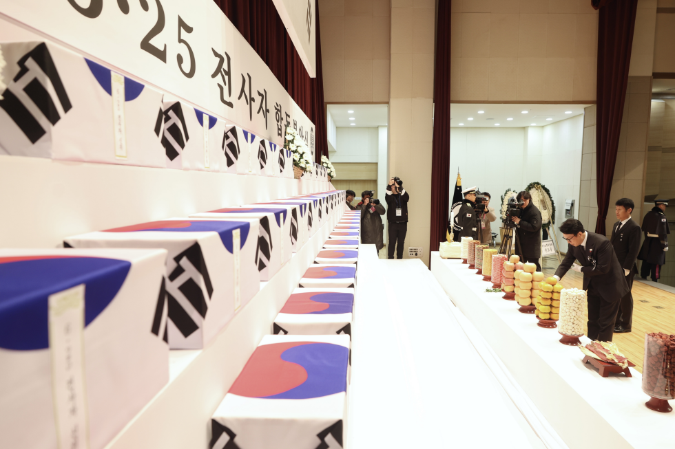 Ceremony for S. Korean soldiers killed in Korean War