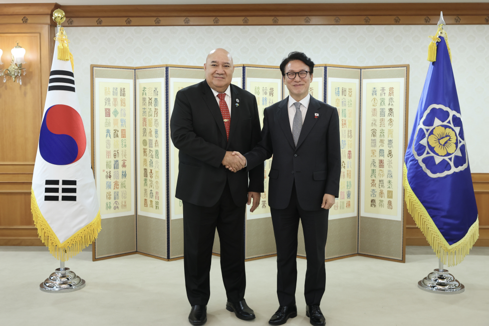 PM Meets WHO Regional Director for the Western Pacific