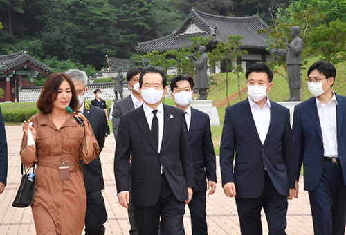 김좌진 장군 생가·한용운 선생 사당 방문