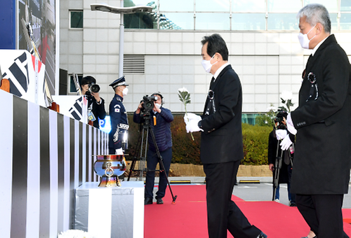 Remains of independence fighters return home