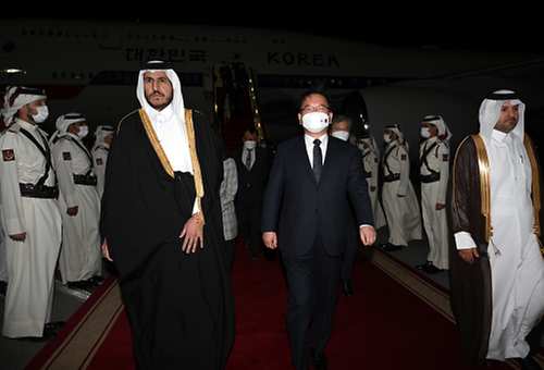 PM arrives in Doha