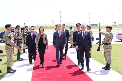 PM visits Montevideo, Uruguay