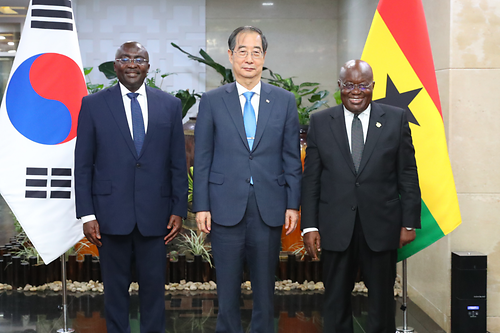 PM meets Ghanaian president