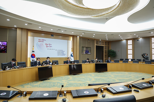 The 53rd Cabinet meeting
