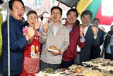 황 총리, 재래시장 방문 