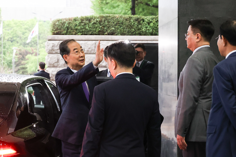 한덕수 대통령 권한대행 국무총리 이임 환송 인사