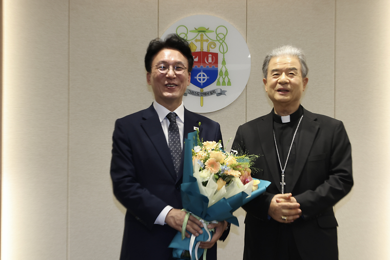 PM meets President of the Catholic Bishops’ Conference