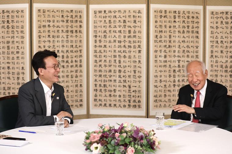 K-토론나라 '총리의 인터뷰'