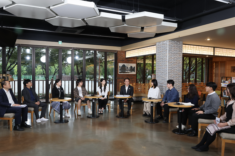 '미래대화 1·2·3#청년일자리' 제4차 K-토론나라