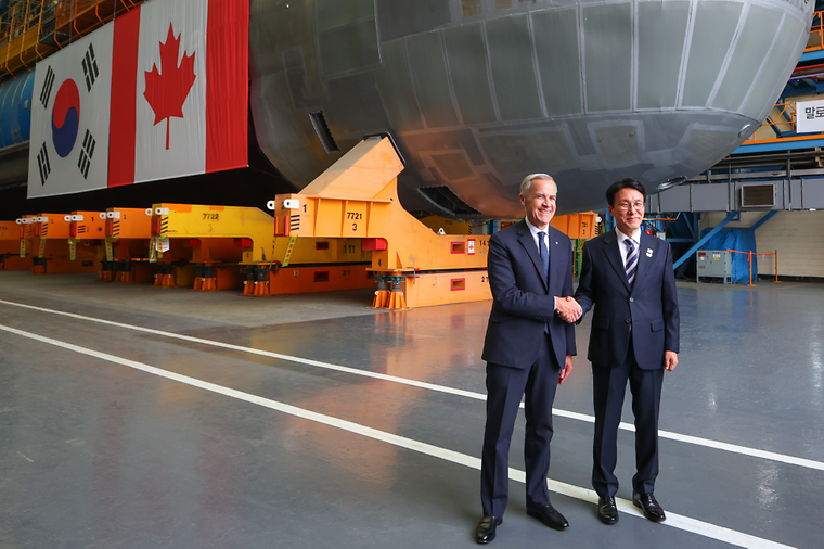  PM visits Hanwha Ocean's shipyard