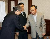 투명사회협약체결 서명족자 전달식