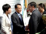 한승수총리 우즈벡 타쉬켄트도착