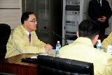 정 총리, 구제역 상황실 방문