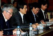 황교안 총리, 국가정책조정회의 주재