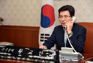 황교안 총리, 백령도 및 독도 해군 경비대 전화 격려