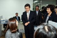 황교안 총리, 대학창조일자리센터 참관