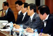 국가정책조정회의 주재